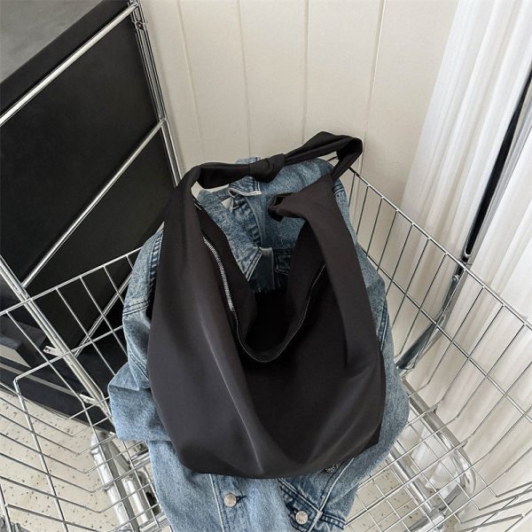 b6930abf-3575-414f-8dc6-be47fd1e3810