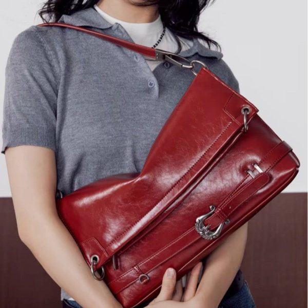 e02c8e1b-7e47-47e5-a0d2-91e9e57542ba